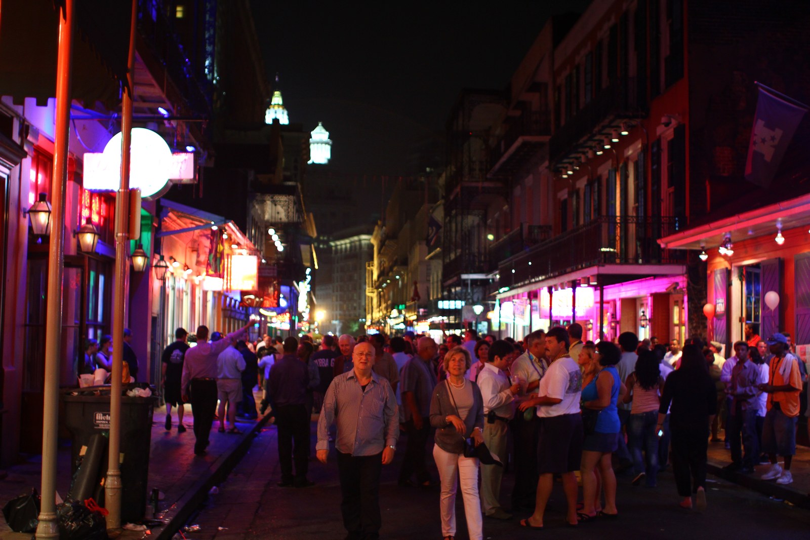 A brutal summer for hospitality: fewer shifts, fewer tips, emptier rooms