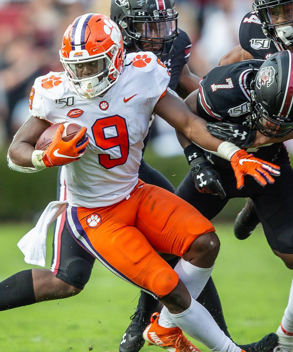 Saints place Etienne on injured reserve; Kamara starts Monday night