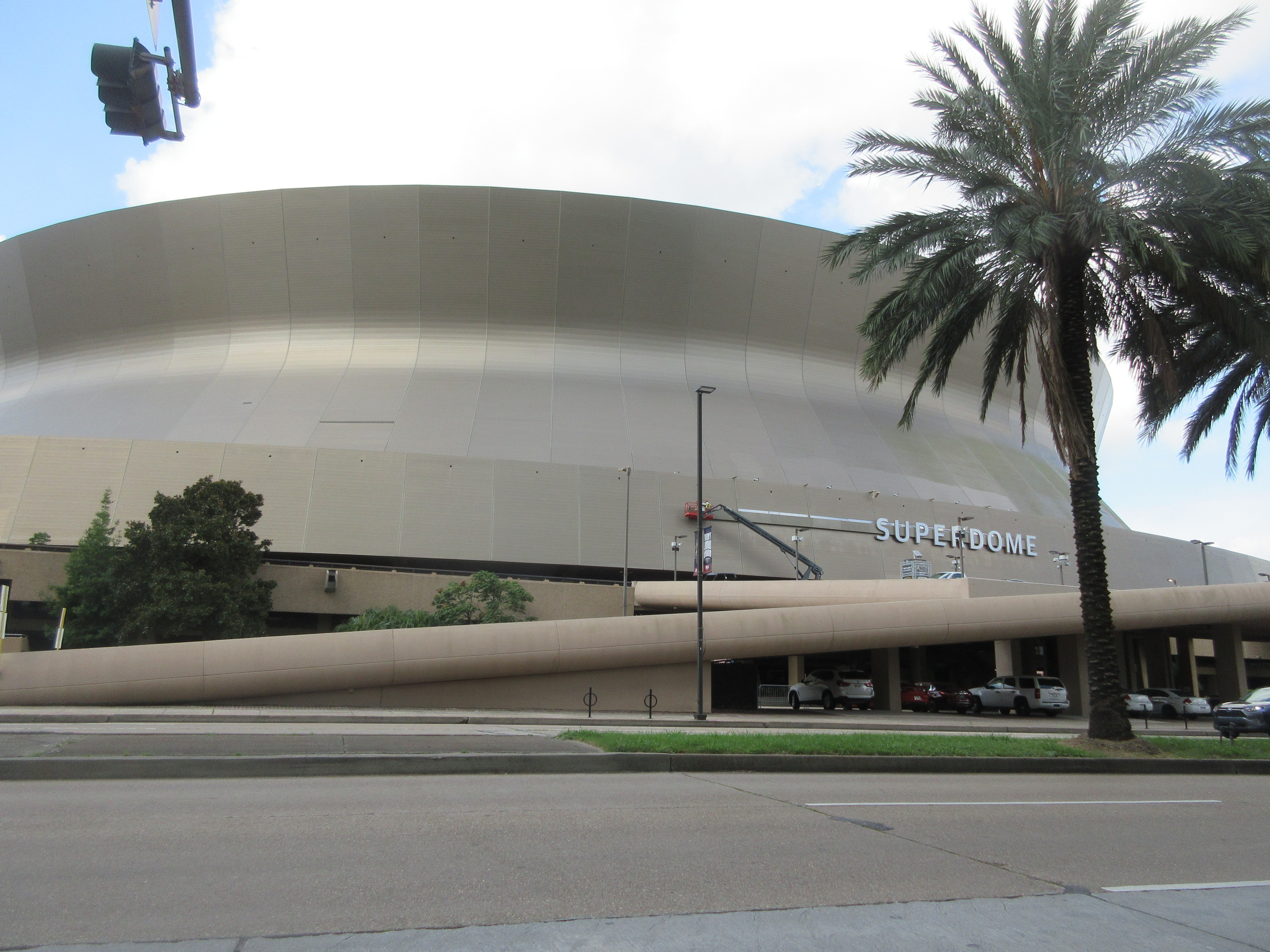 The Superdome from Poydras Street. New Orleans will be without linebacker Kaden Elliss and edge rusher Anfernee Jennings for the second straight game.